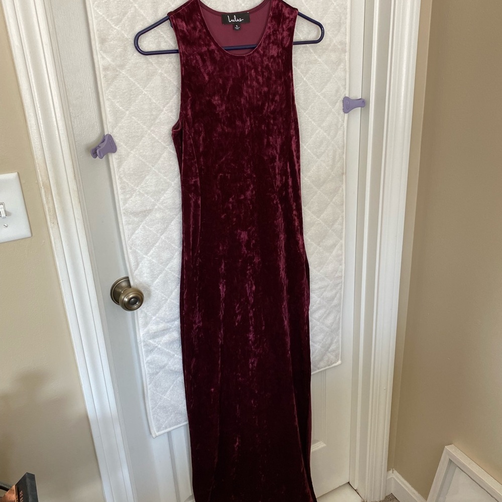 Lulus velvet floor length dress with slit